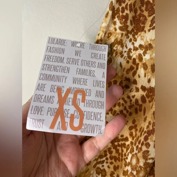 🏷️ NWT LuLaRoe Marsha Button Up Midi Skirt //  Leopard Print - Picture 5 of 8